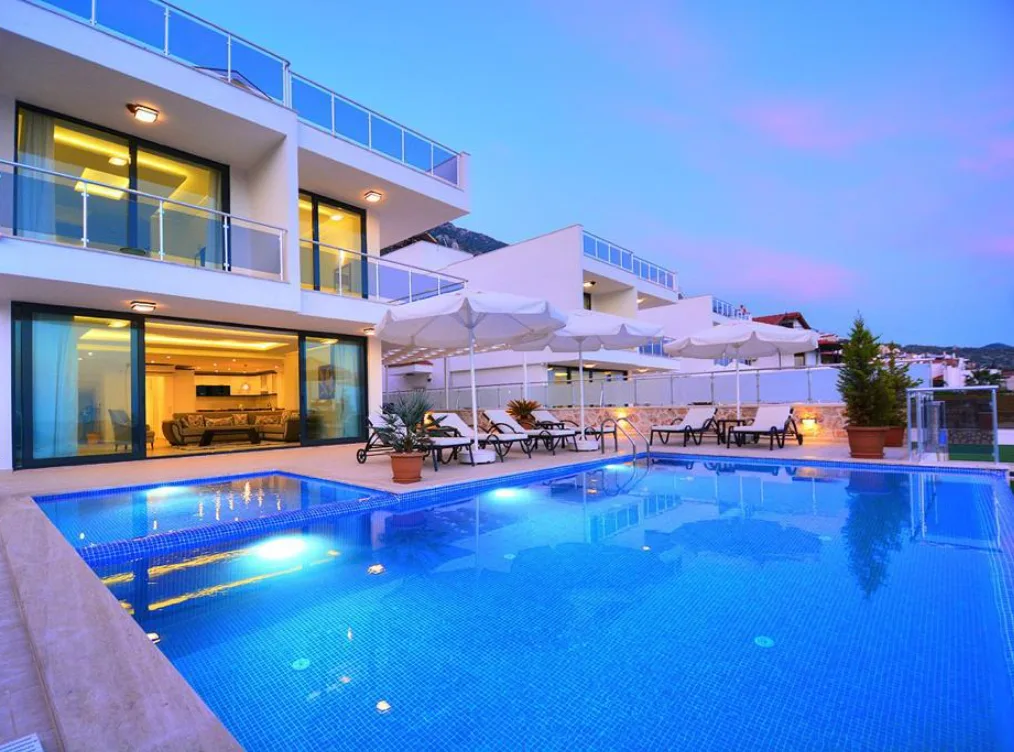 Kalkan Villa Fiyatları 2026: Güncel Fiyatlar ve Kiralama Rehberi