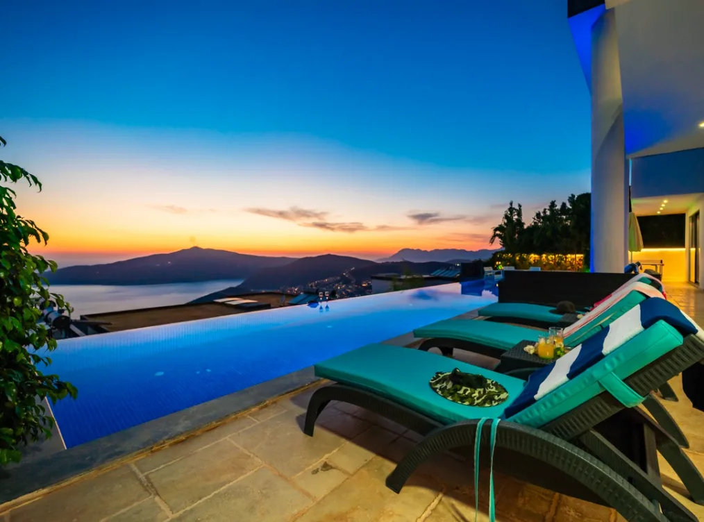 Fethiye Denize Sıfır Villa ve Fethiye Kiralık Villa Seçenekleri