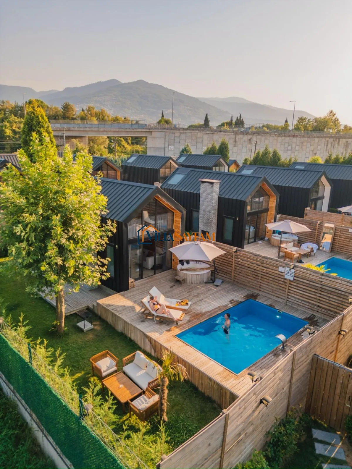 Sapanca Özel Havuzlu Lüks Bungalov