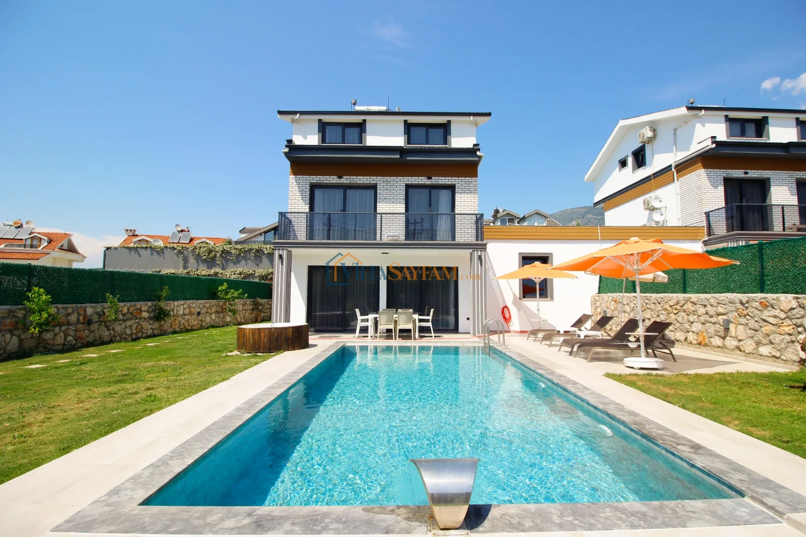 Villa Sahne (2344)