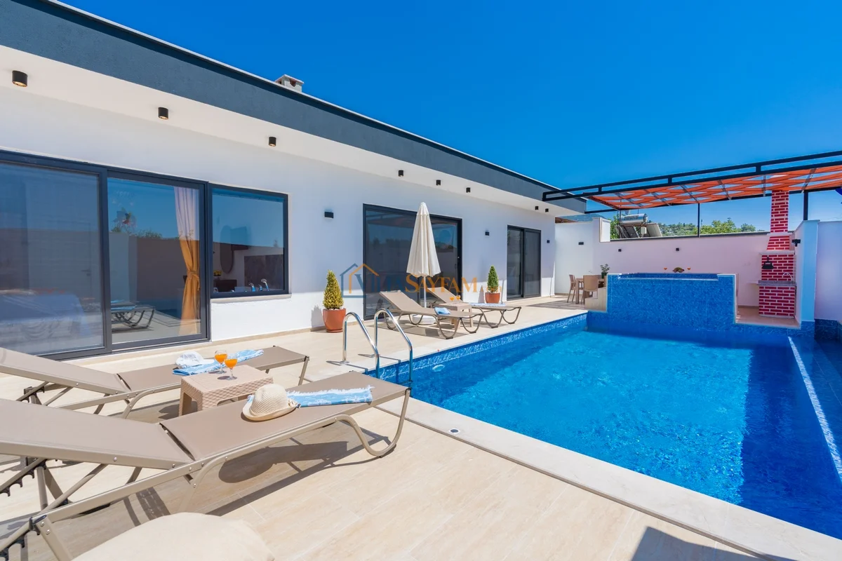 Villa Mir (2434)